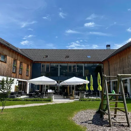 With A View Of The Hallstaettersee Obertraun